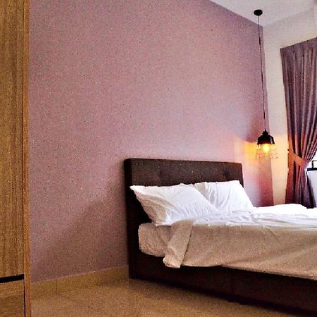 Desaru Cosy Homestay - Near Waterpark, Beach, Rapid -Wifi, Tvbox, Steamboat, Bbq Available Екстер'єр фото